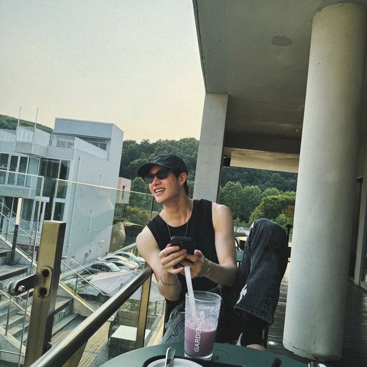 𝒦𝒶𝓇𝒶 tweet media