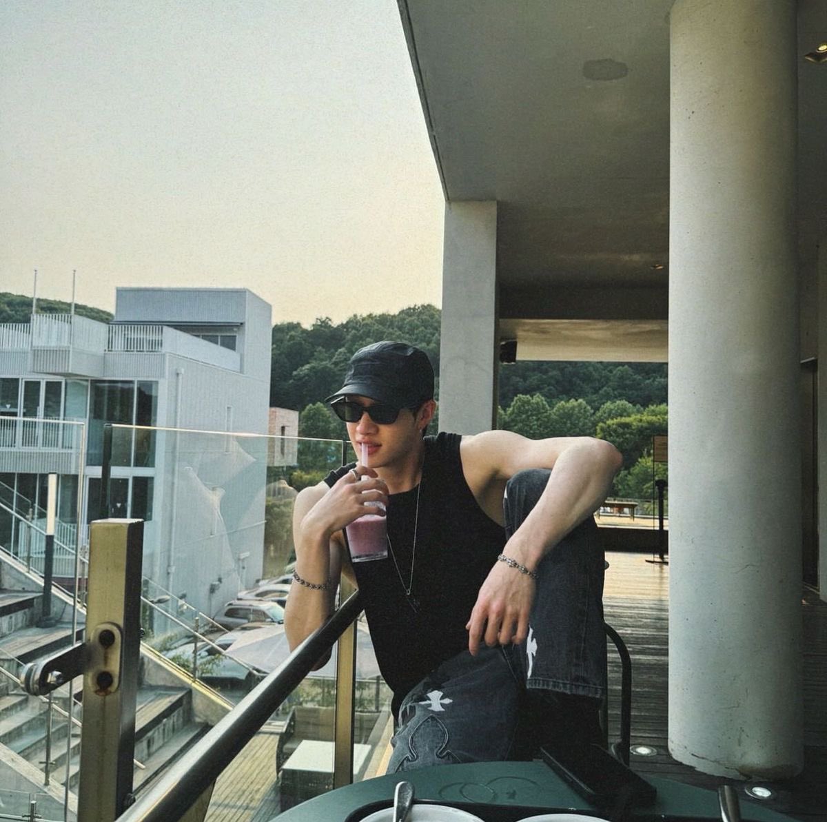 𝒦𝒶𝓇𝒶 tweet media