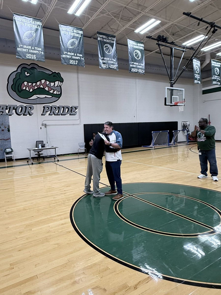 Campbell Middle tweet media