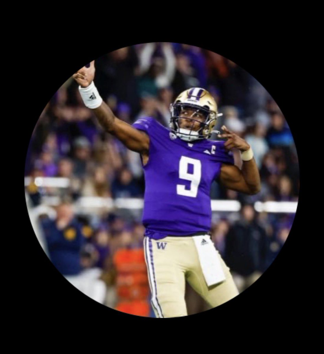 AVY3N🧹 tweet media