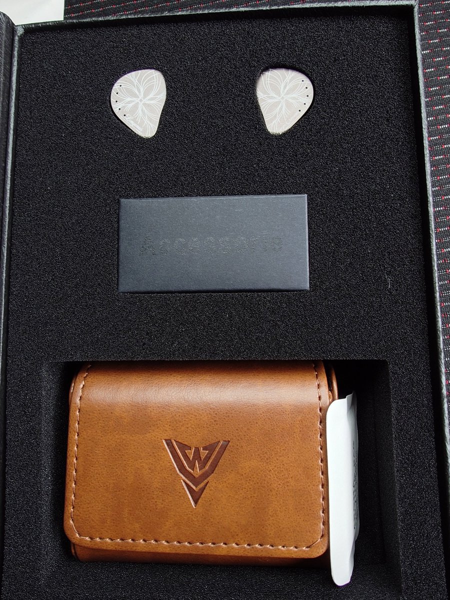 もももももーん🍠🐧 tweet media