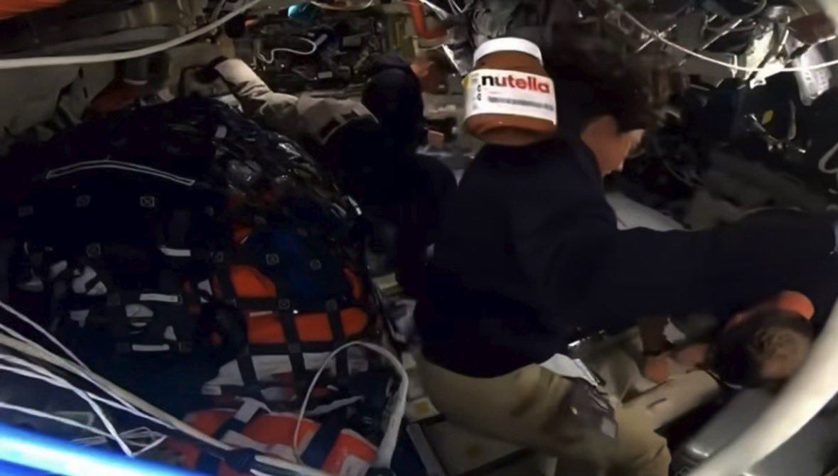 Lydia Moynihan tweet media