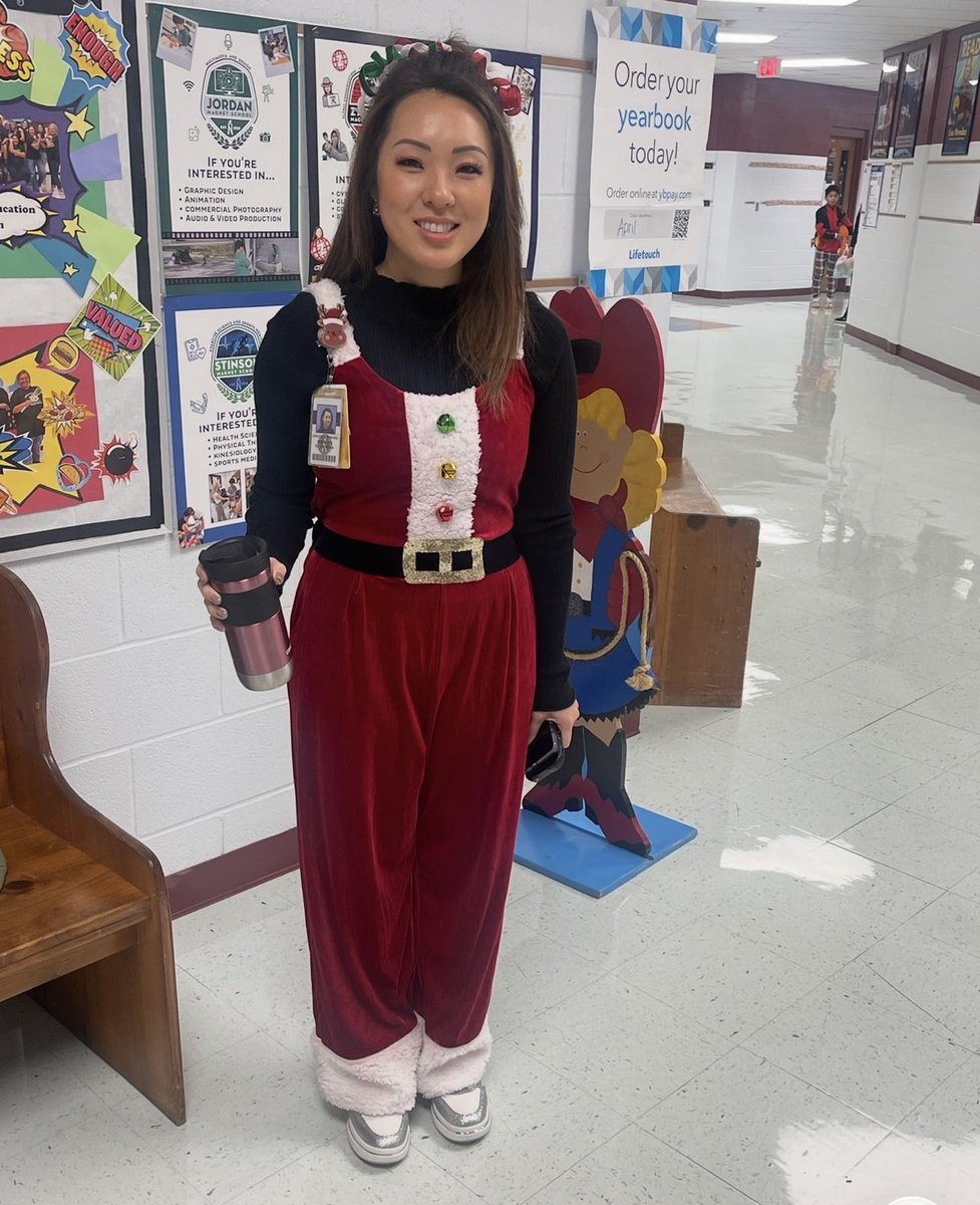 NISDCarson's tweet photo. Happy AP Week @jdelarosa85! You truly do some of the most important &amp; often unseen work on campus. Your dedication truly makes a difference. Our Carson Cowboys are lucky to have you! Thank you for the countless ways you help our school thrive.💙🤠🤍 @NISDCarson https://t.co/6VC8Z66DCT