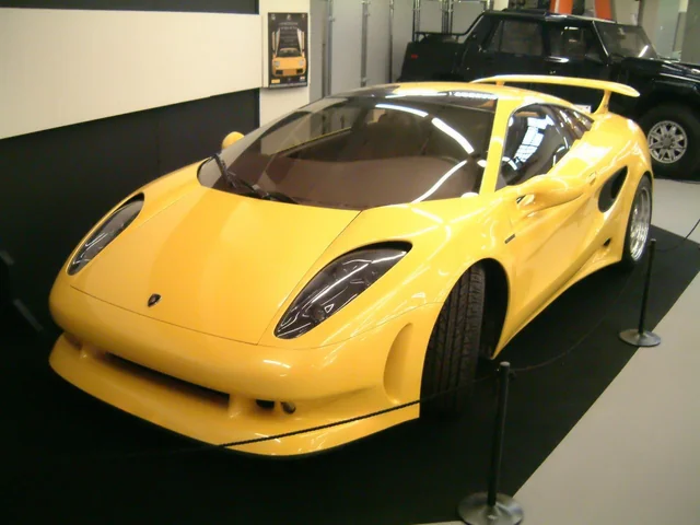 Tom70965294's tweet photo. 1995 Lamborghini Cala concept https://t.co/Mb9fouAHax