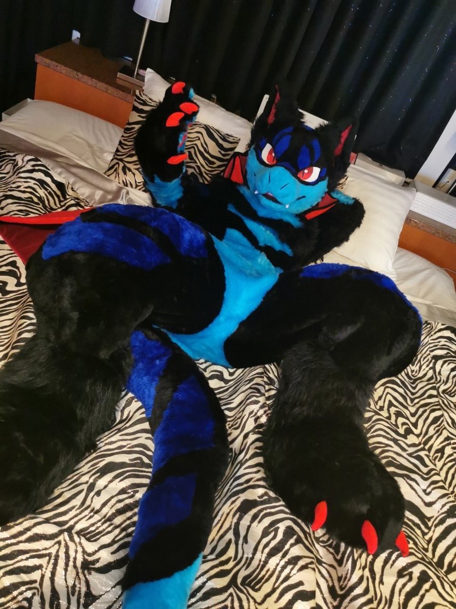 ラルフォーとリュケアとマヴロス tweet media