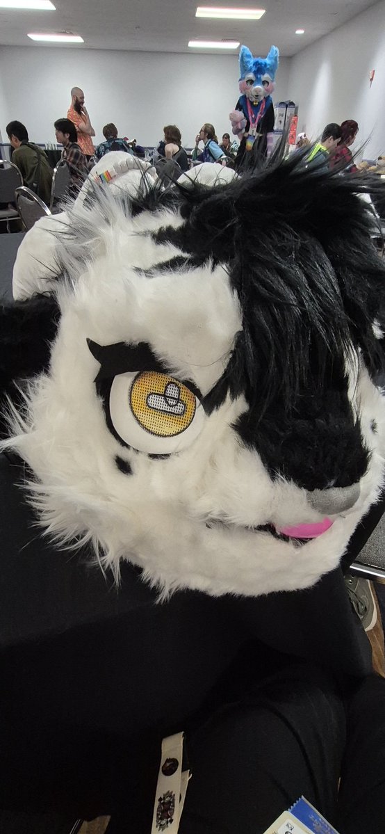 EMOX9/Moxxi X9 tweet media