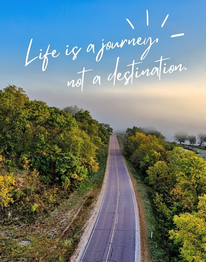 babitameena1010's tweet image. This day might feel small…🎭🌿♥️🌸
but used right, it can change everything.” #GoodMorning #MorningVibes #DeepThoughts #RealTalk