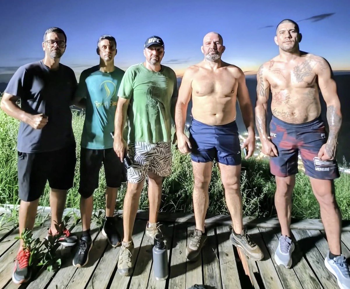 Dovy🔌 tweet media