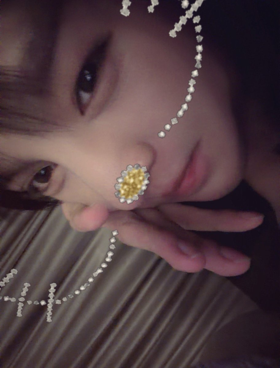 otttottoo's tweet photo. since this acc is handled by a new own. can somebody please introduce yourself to me, or just simply say "hi!".
bcs, I do really wanna know you. thank you na 🫧💗✨ https://t.co/R8J0O2xoSA