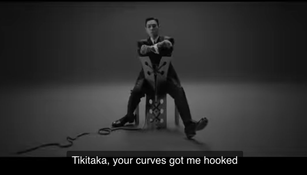 Justforyouchoitop tweet media