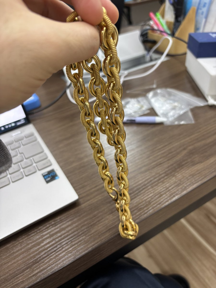 ごとぅー tweet media