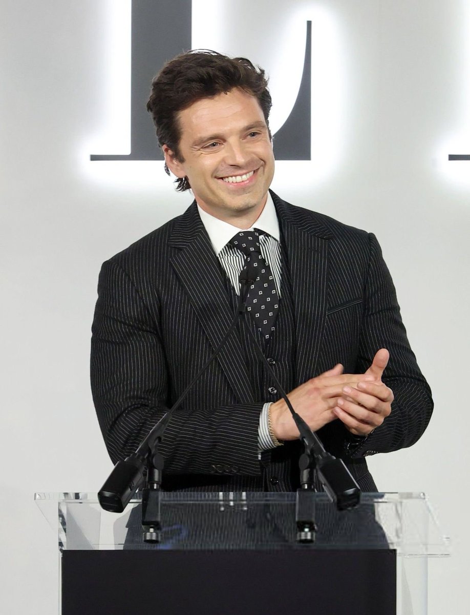 DCU Brief tweet media