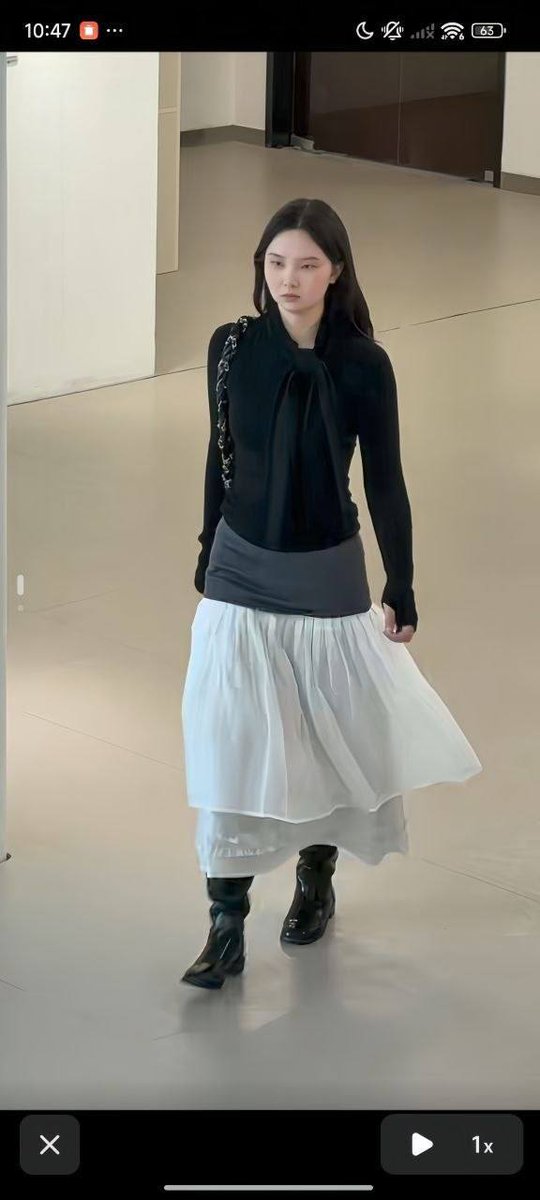 HotElkt91a's tweet photo. 穿搭真的能改变气质啊⁹ https://t.co/gCz37M0COM