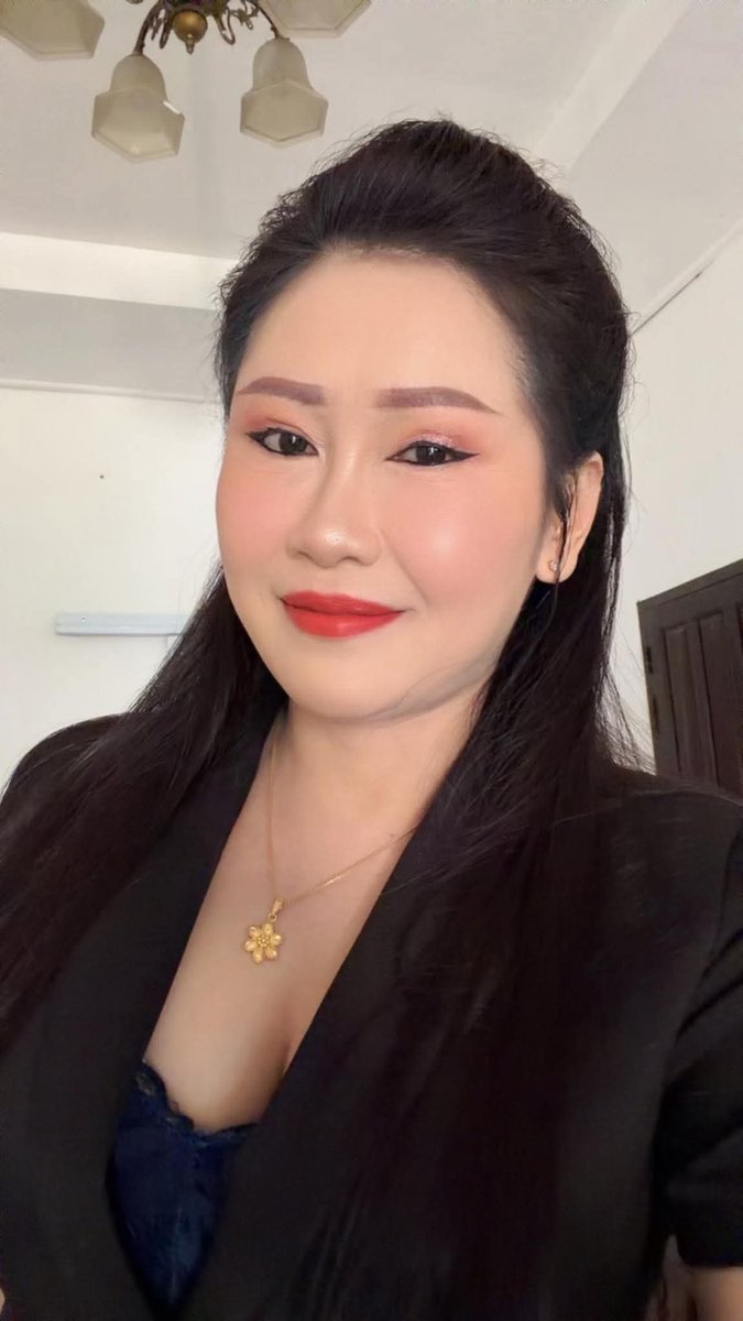 รับคุยเสียว สาวลาวในกุ่ม tweet media