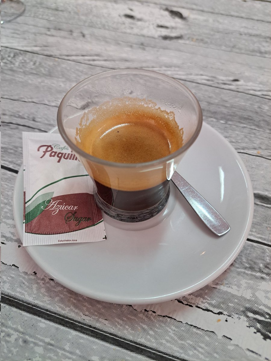 CARLESRIUS's tweet image. Bon dia, dia 
Un #cafè?
#CoffeeTime #Coffeemorning
#CoffeeLovers #Coffee