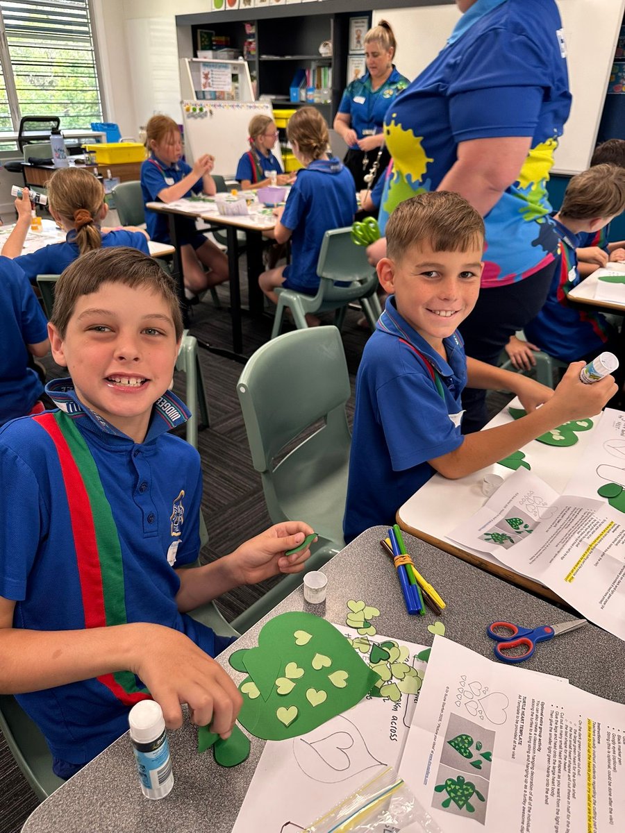 Earthwatch_Aus's tweet photo. Surf Coast schools 💧 Kids Teaching Kids is here! Build student leaders &amp; tackle real issues. Only 2 spots left for 2026. Apply now 👉 https://t.co/bjK9EBgoFI

#SurfCoastEducation #STEMEducation #WaterStewardship #EarthwatchEducation #KidsTeachingKids #YouthEducation #WaterCycle https://t.co/k03UBN5LkX