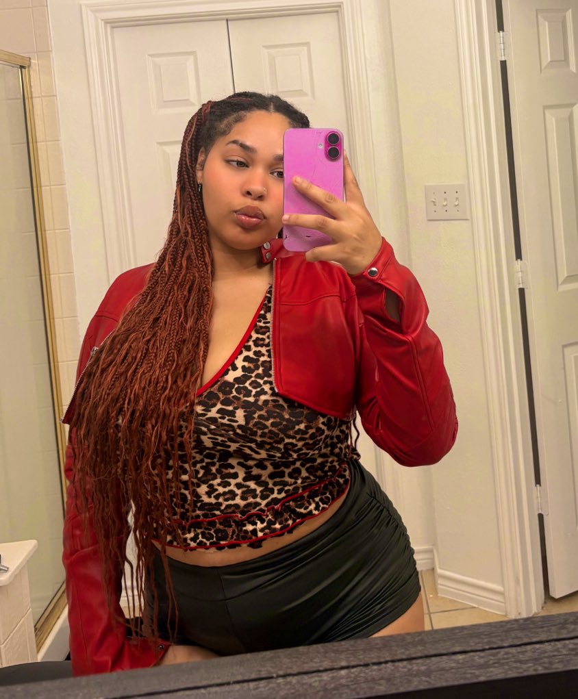 jb ≽^• ˕ • ྀི≼ tweet media