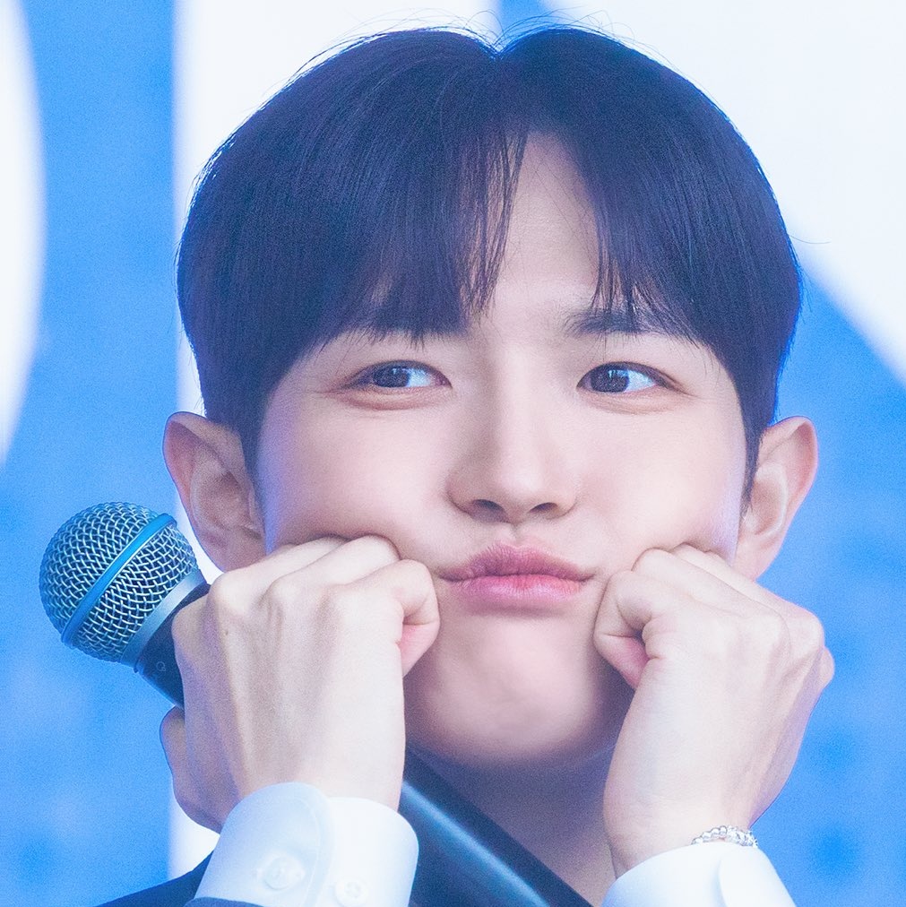 민초킹🌻🍃🍑 tweet media