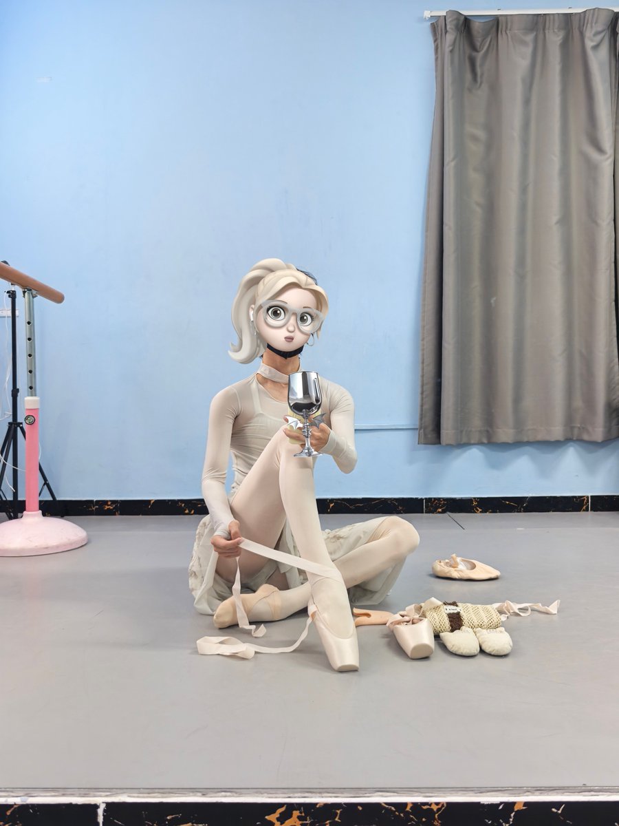 Ballerina Kang tweet media