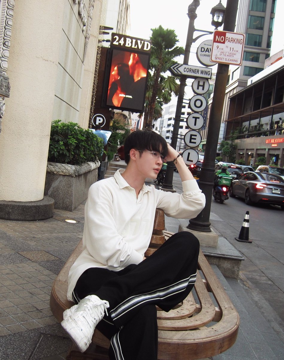 •ＢŁ' • tweet media