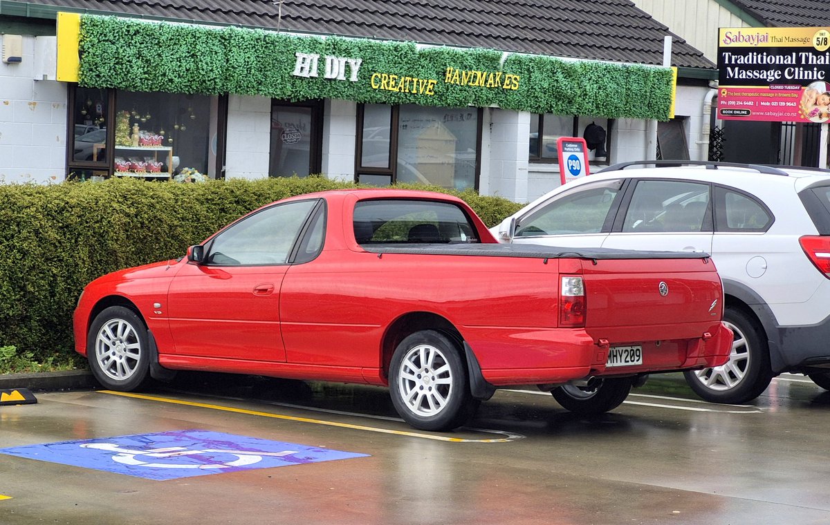 ⚆⚆⚆ tweet media