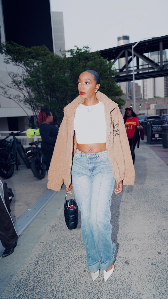 Unique 💙 tweet media