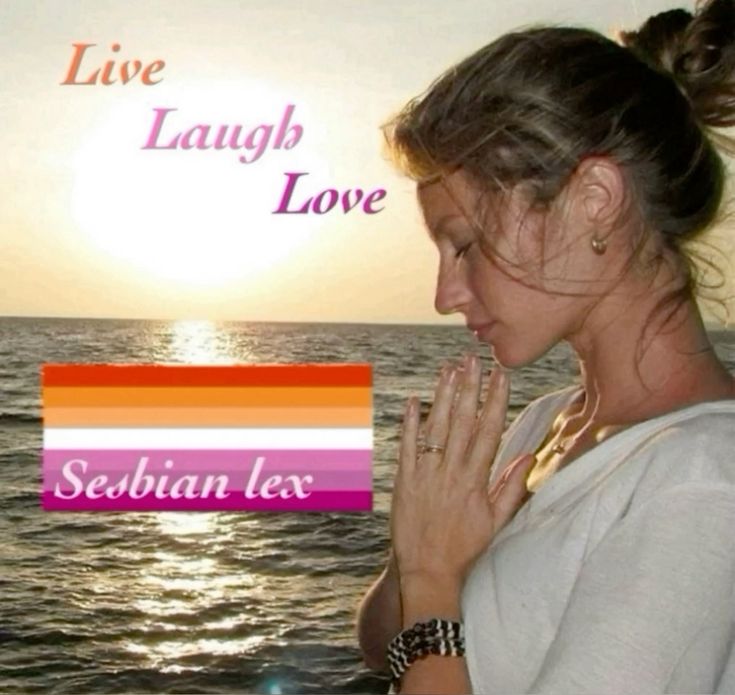 Arctic Monkeys, Gorillaz, SOAD y BMTH Bests Bandas tweet media