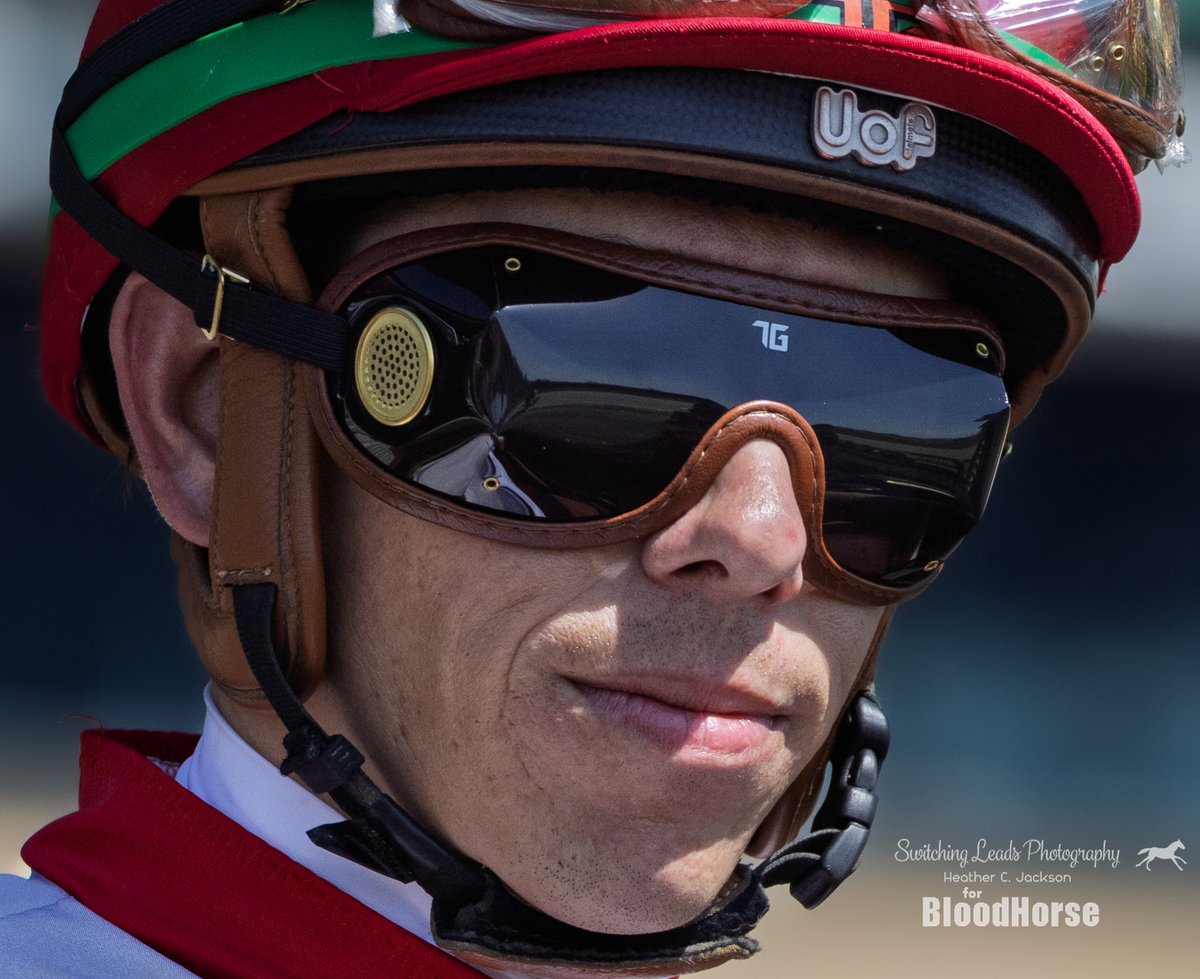 Switching Leads Photography tweet media