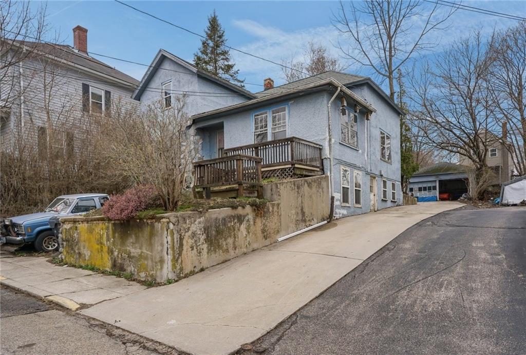EmilyKRealtor's tweet photo. 📅 OPEN HOUSE | ⏰ Tue, Apr 07, 2026 02:30 PM - 04:30 PM

🏠 7 Shippee Avenue, West Warwick, RI 02893

https://t.co/cmGtZGdQLi https://t.co/jEVGqXpK5D