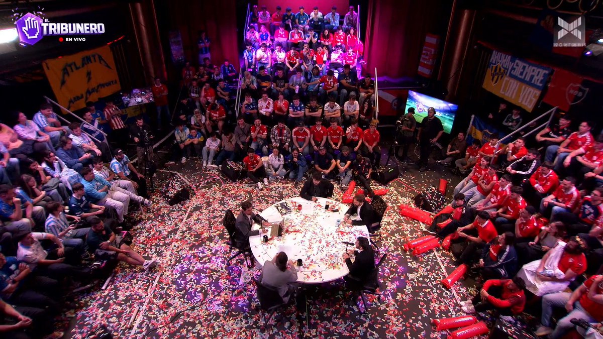 - Mal audio
- Poca información de los periodistas
- Se ve mal
- Ya se les terminaron los invitados

Sin dudas el mejor streaming de fútbol de la historia. Gracias. También lo llora CEF.