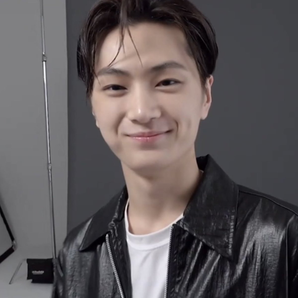 보내는쫑 tweet media