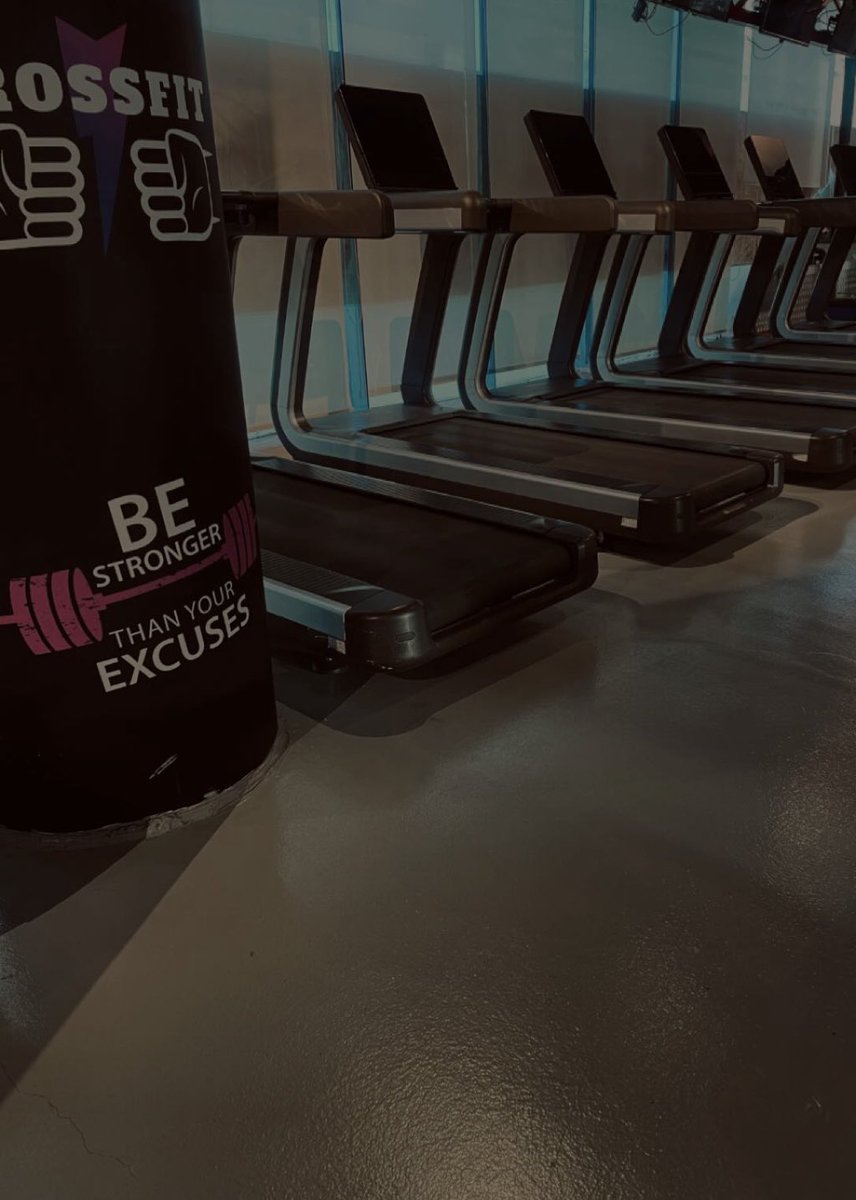 تُـ و ت tweet media