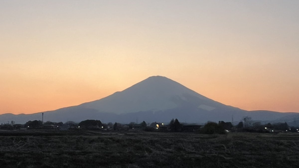 富士山花火 tweet media