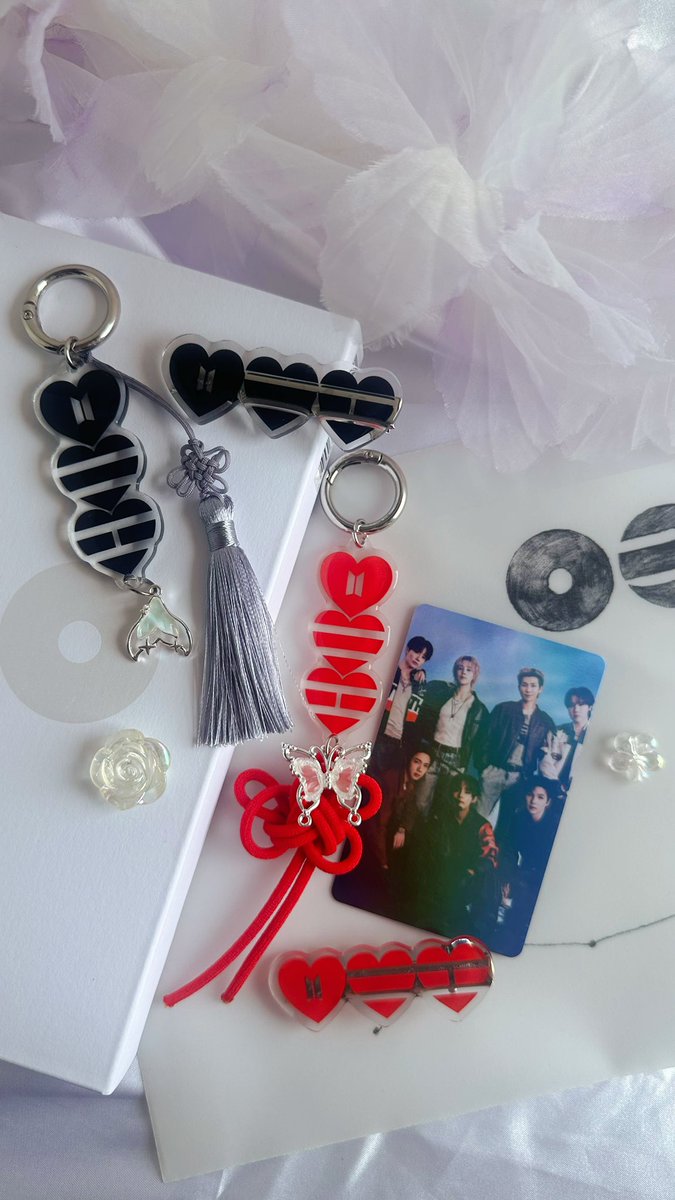 “𝔸ℝ𝕀ℝ𝔸ℕ𝔾”
𝐁𝐓𝐒 𝐍𝐞𝐰 𝐀𝐥𝐛𝐮𝐦 &amp; 𝐓𝐨𝐮𝐫 𝐒𝐮𝐩𝐩𝐨𝐫𝐭𝐢𝐧𝐠 𝐄𝐯𝐞𝐧𝐭
ᴘʀᴇꜱᴇɴᴛᴇᴅ ʙʏ ꜱᴜᴅ.ꜰᴍ
───୨ৎ───
* 🎀 𝐹𝓇𝑒𝑒𝒷𝒾𝑒𝓈 𝒢𝒾𝒻𝓉 𝒫𝒶𝒸𝓀 🎀 *
Will be distributed at Goyang venue
詳情見本人IG：sud.fm
所有更新及資料以IG內容為準