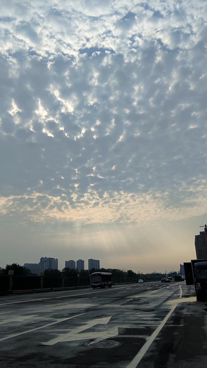 Yuvraj Singh tweet media