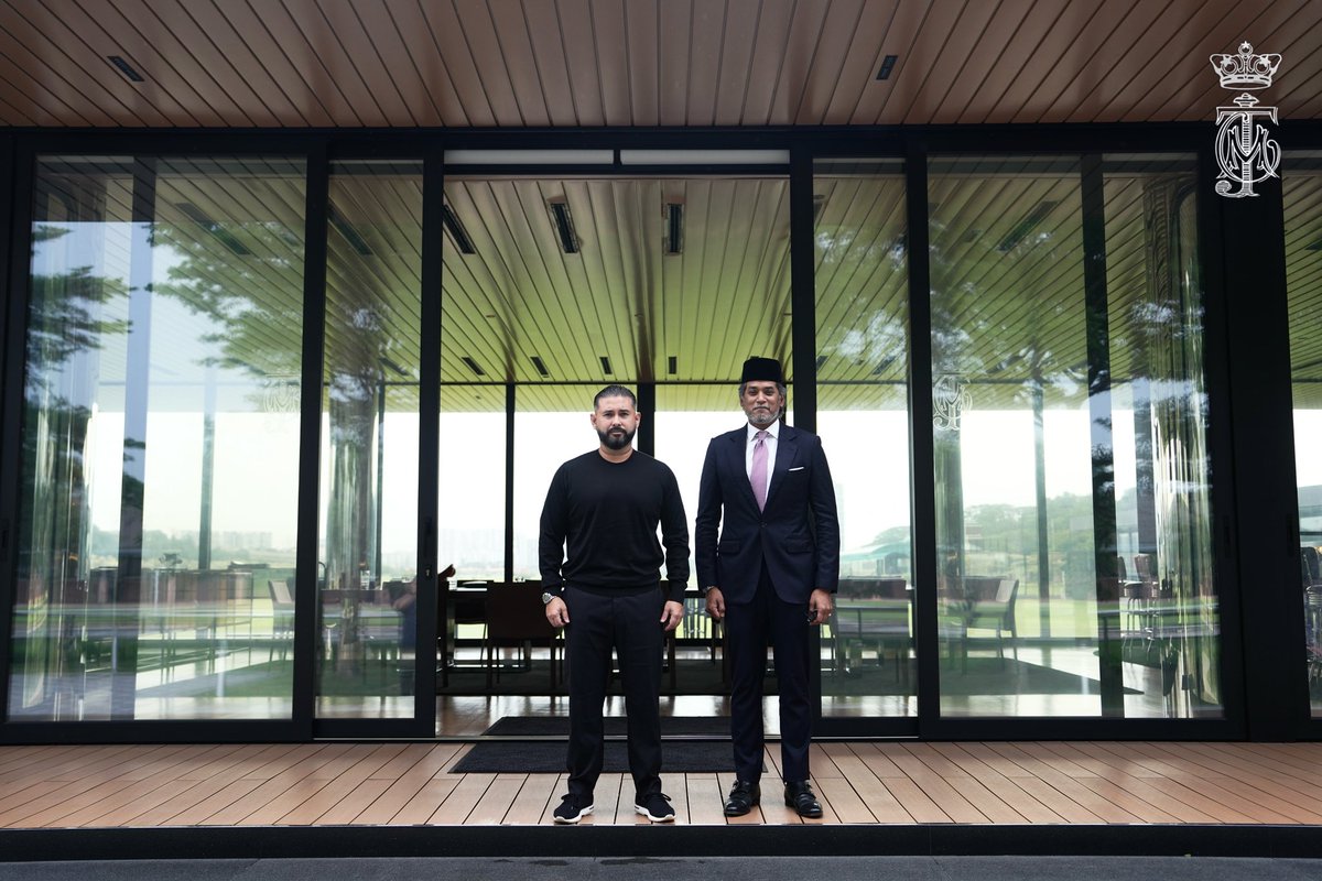 HRH Crown Prince of Johor tweet media