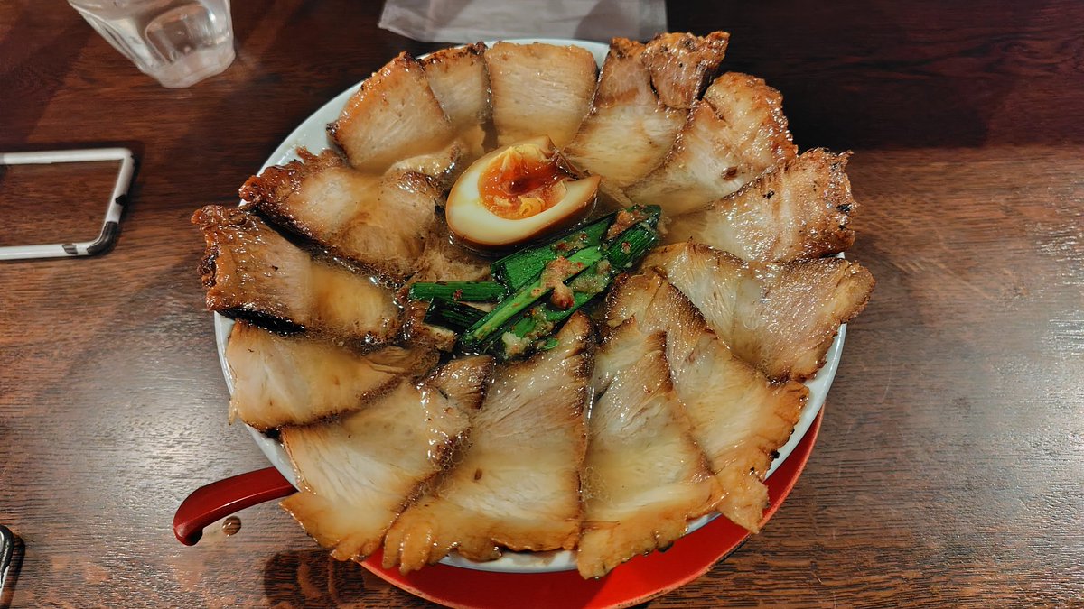 ntakopo's tweet photo. ラーメン！ https://t.co/WJiO2OKqNd