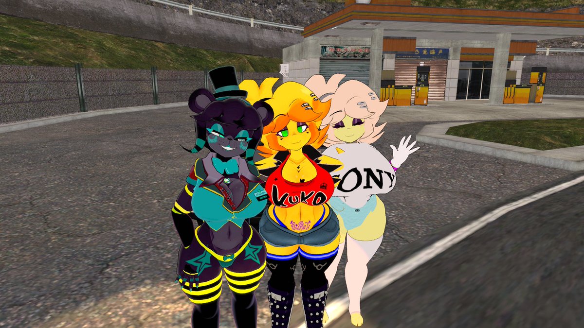Hugoale2500's tweet image. Well, as I said to @BlondWhiteguyX, I take a ride to show him my drifting skills XD. It was to funny and good to see you my cute gray chicken 🤍🧡💛
Plus my friend @HatzerDelrox was with us too ;)
#Chiku #Frenni #Fazclaires #VRChat #JDM #AE86 #Drifting
