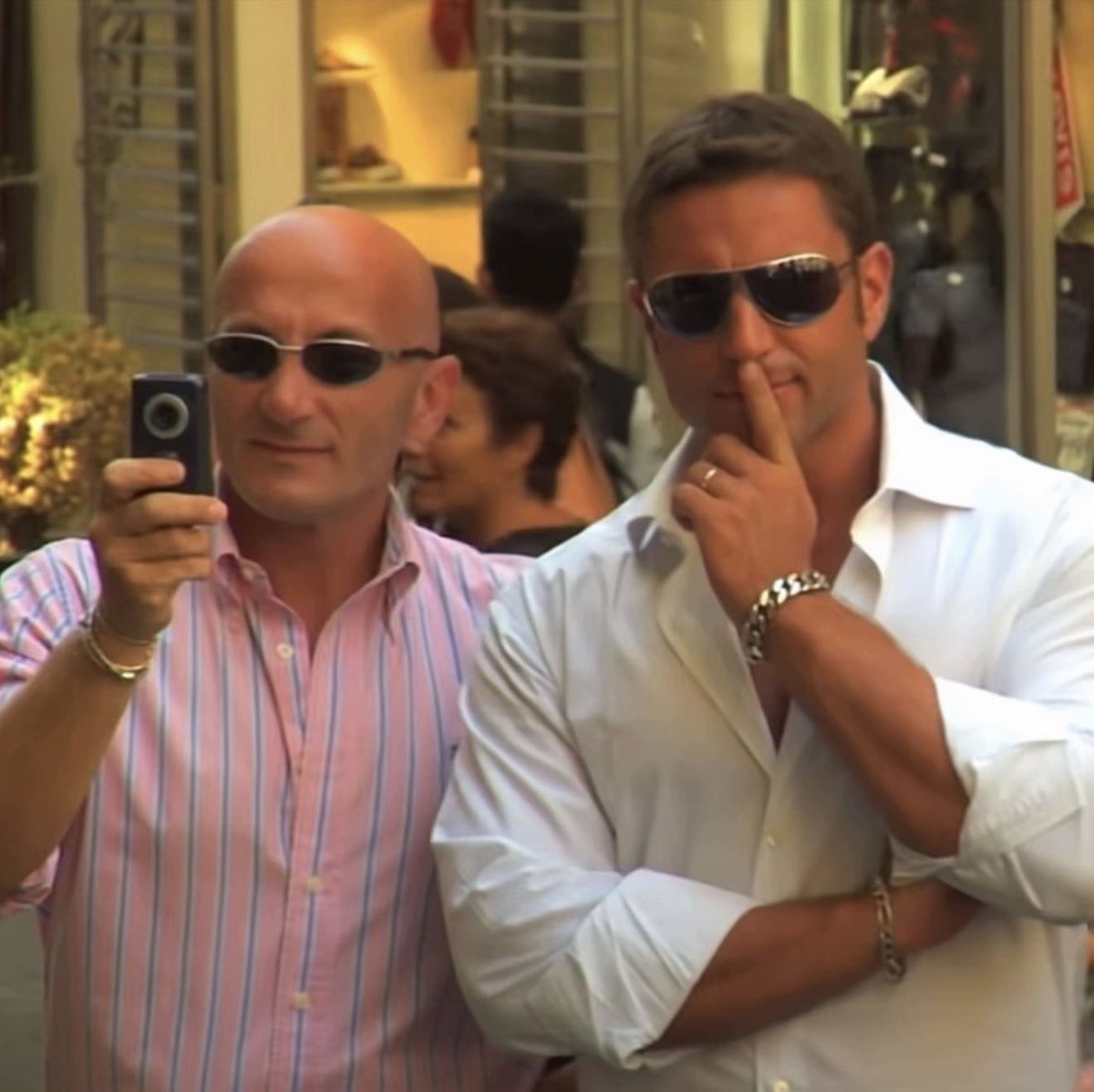 trendybaba tweet media