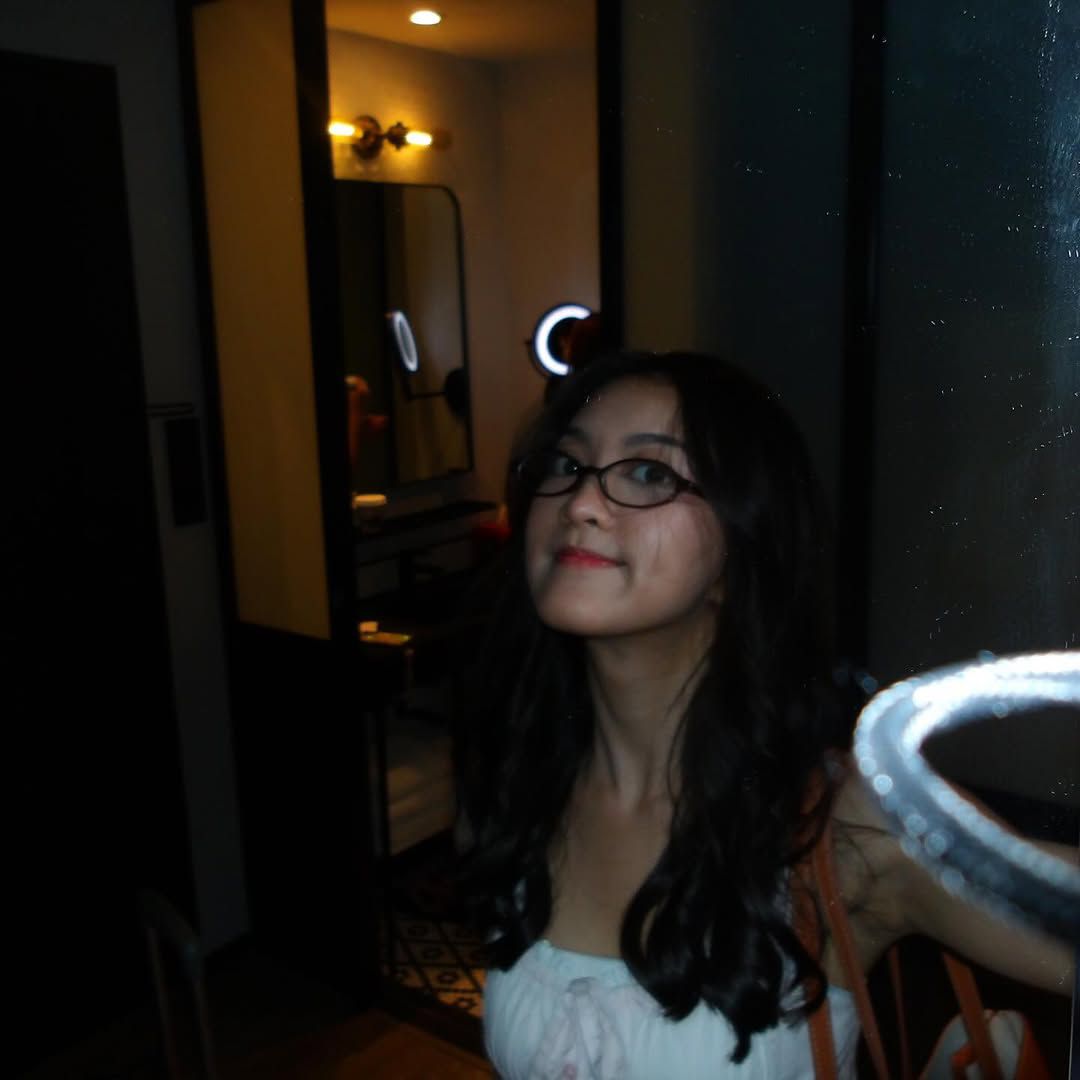 DEGREES 🐛 tweet media