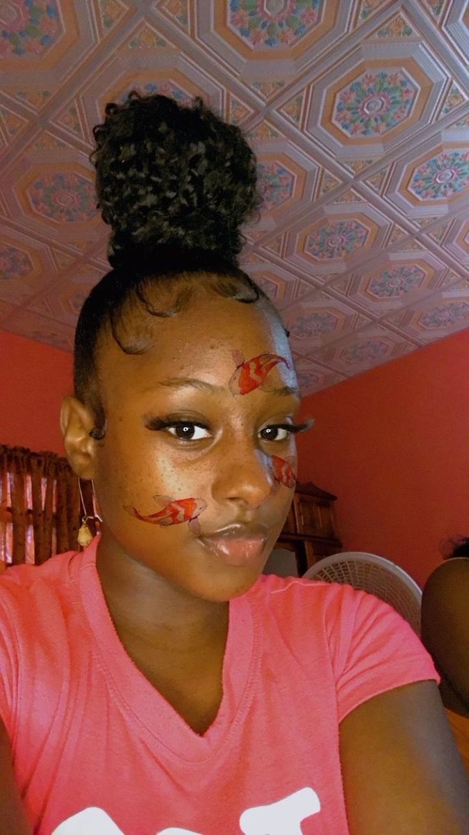 Sprinkle ✨ tweet media