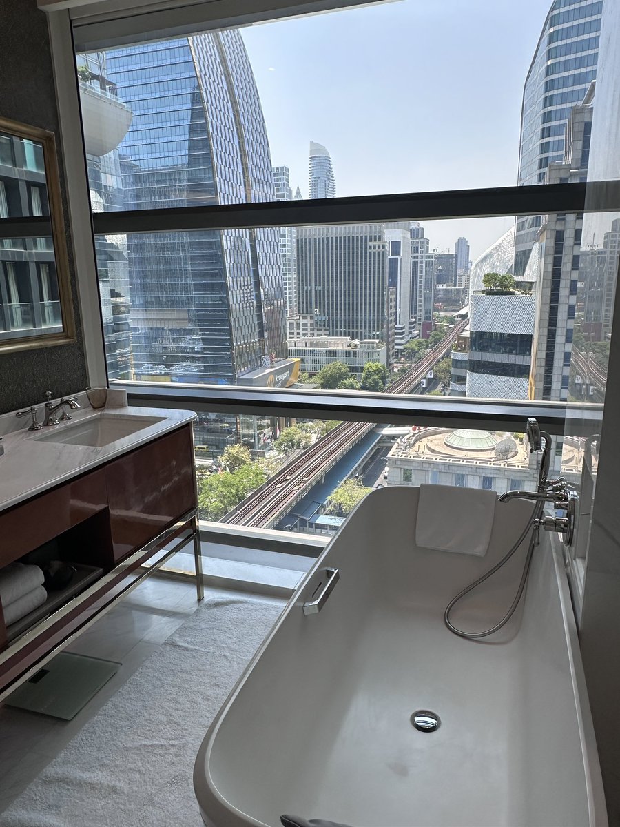 Asphalt Jungle tweet media