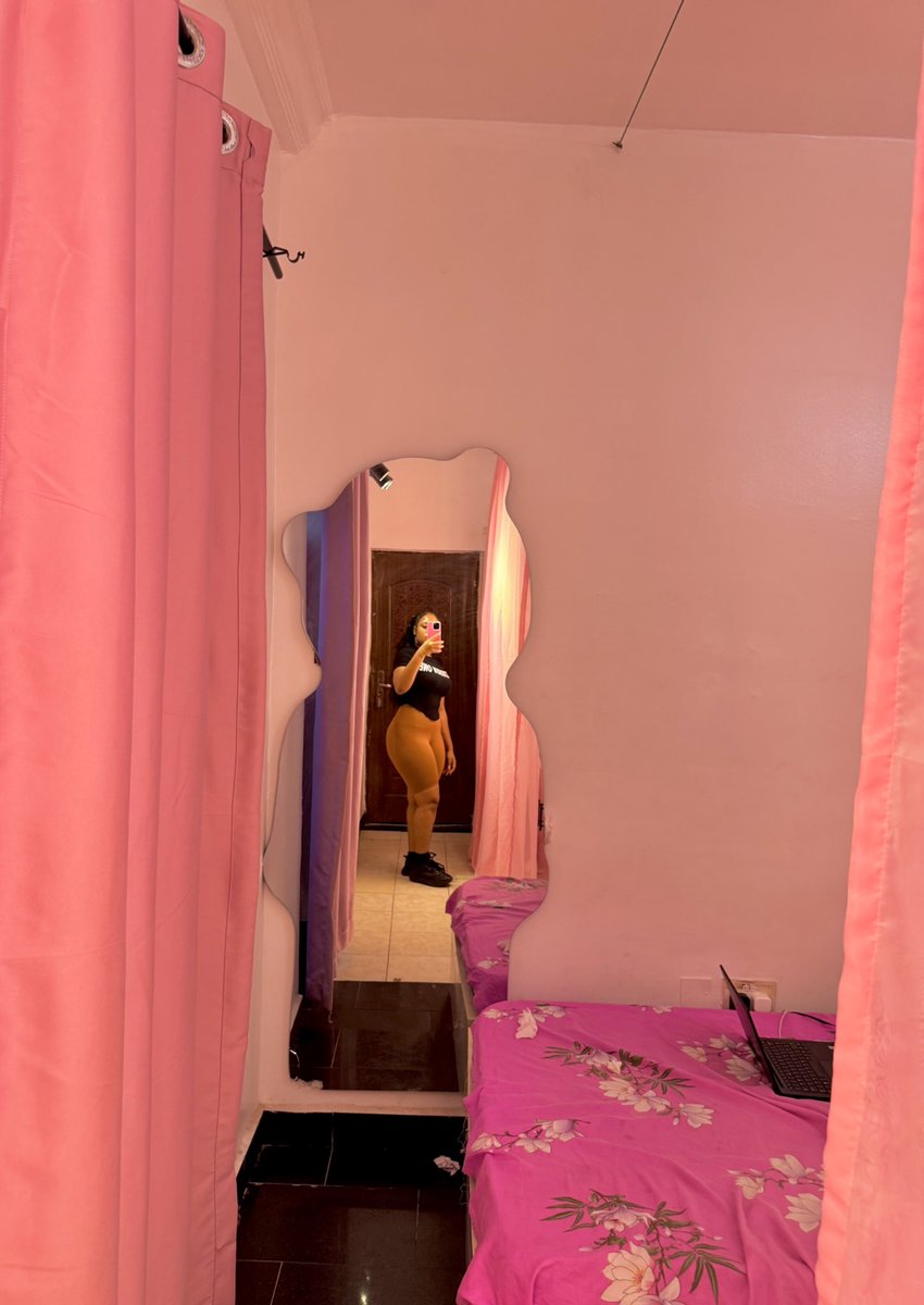 Wildcakedreamsnmore/VALENTINE CAKES IN ABUJA tweet media