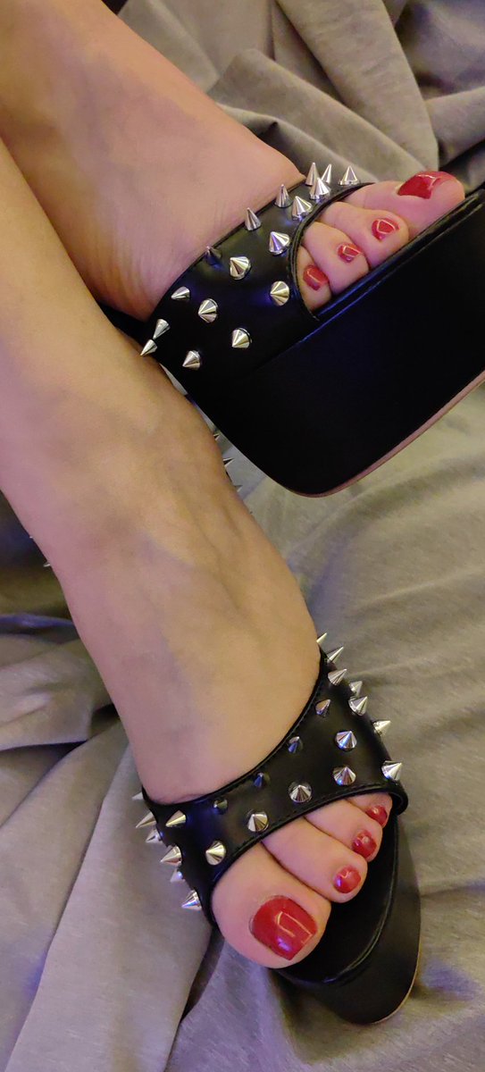 Diana H W tweet media