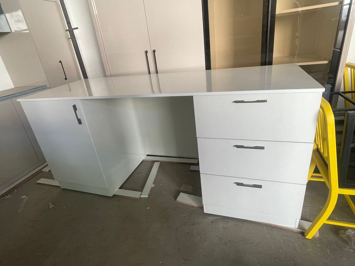 dashafacade's tweet photo. Custom-built cabinets with clean lines and practical storage.
Designed for everyday use. Built to last.
#InteriorWorks #CustomCabinetry #QualityBuild https://t.co/KbCyse4Nzj