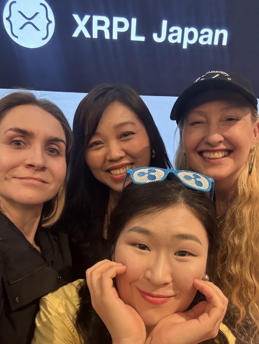 Moonchaser ☀️🪝 tweet media