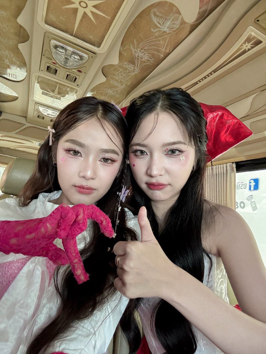 khushi★ tweet media