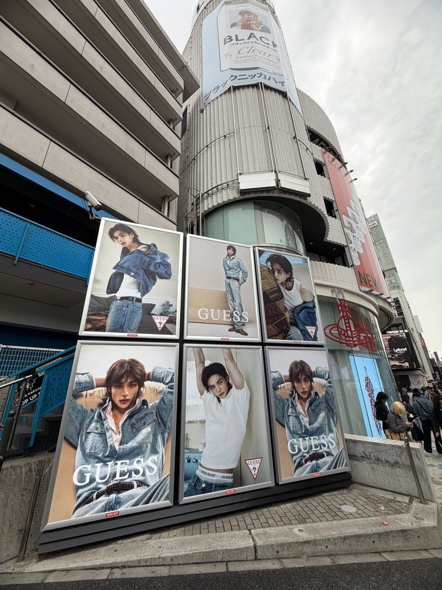 M A P L E Hyunjin🍀 tweet media