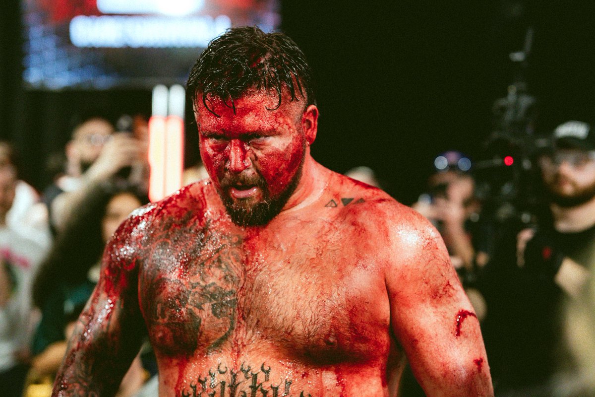 Bear Bronson tweet media