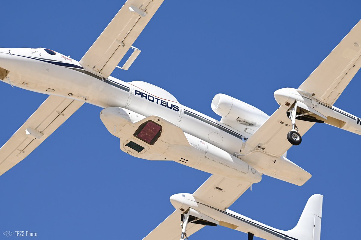 dronesdeguerra's tweet image. 🇺🇸 Capturas de pantalla del dron RQ-180 que se vio en Larissa, Grecia,  del sensor que lleva Scaled Composites (una filial de NG), muy similar al del el Proteus.
#RQdrone #proteus #drone